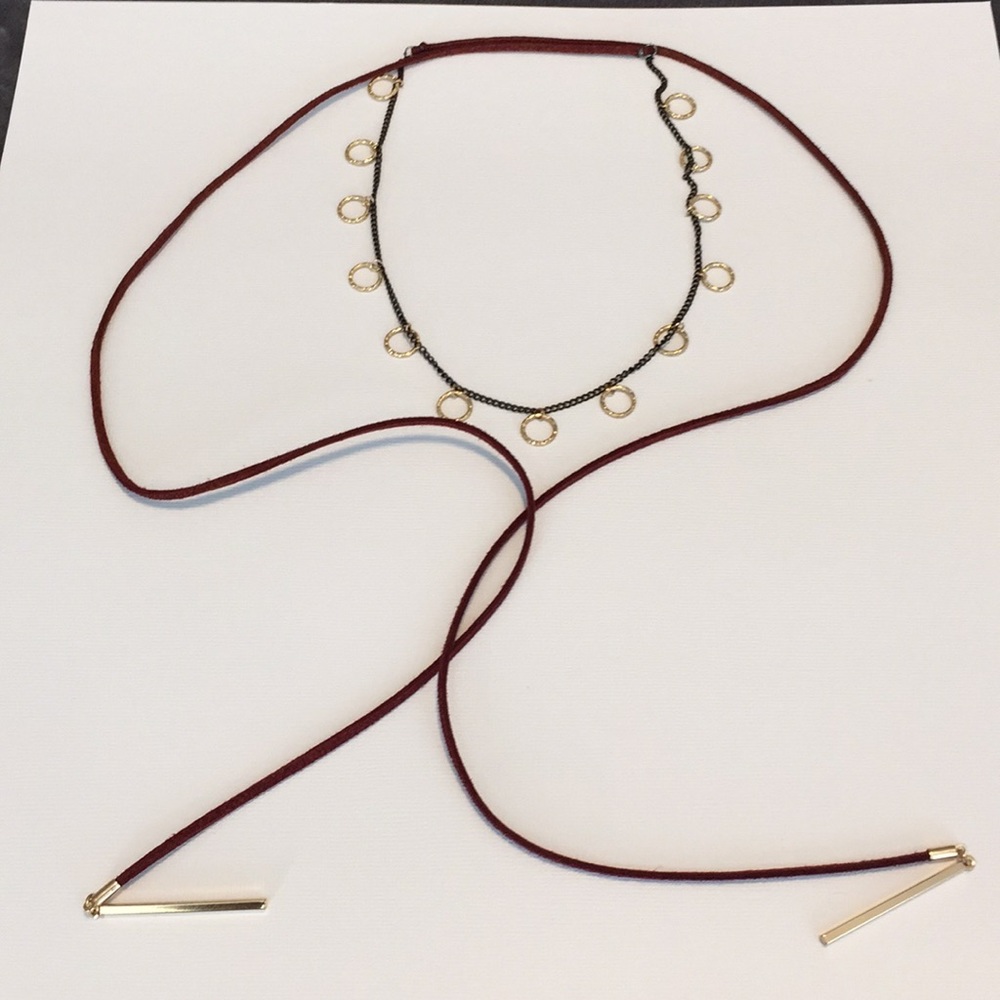 🦋 Charming Charlie Red Choker/Lariot Necklace